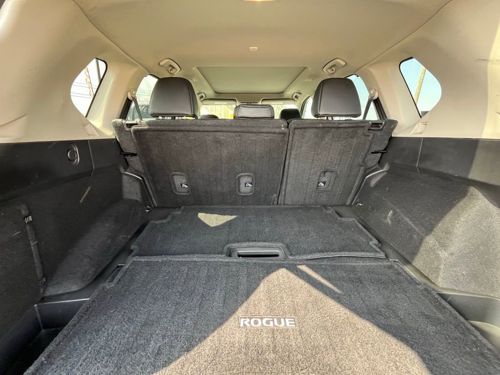 Used 2022 Nissan Rogue SL w/ SL Premium Package image 21