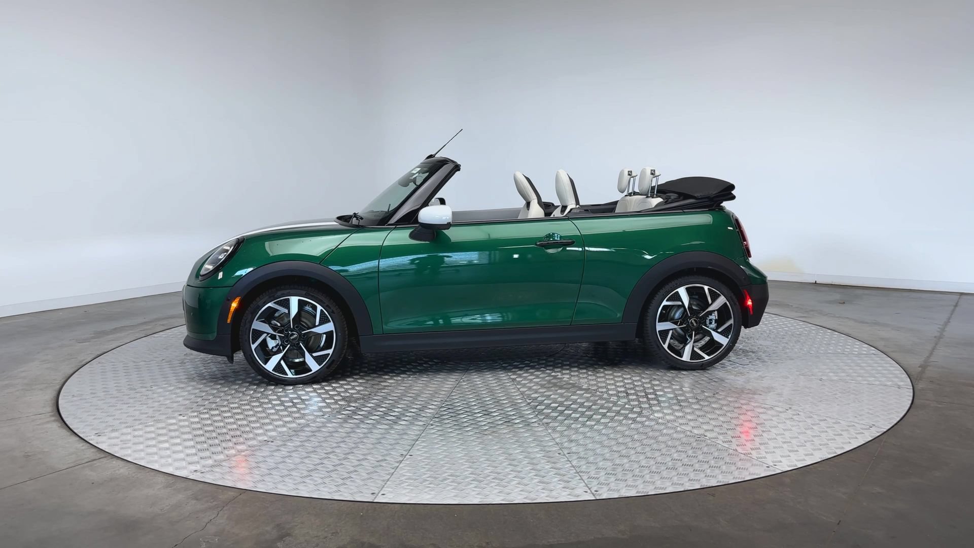 New 2026 MINI Cooper Convertible FWD image 5