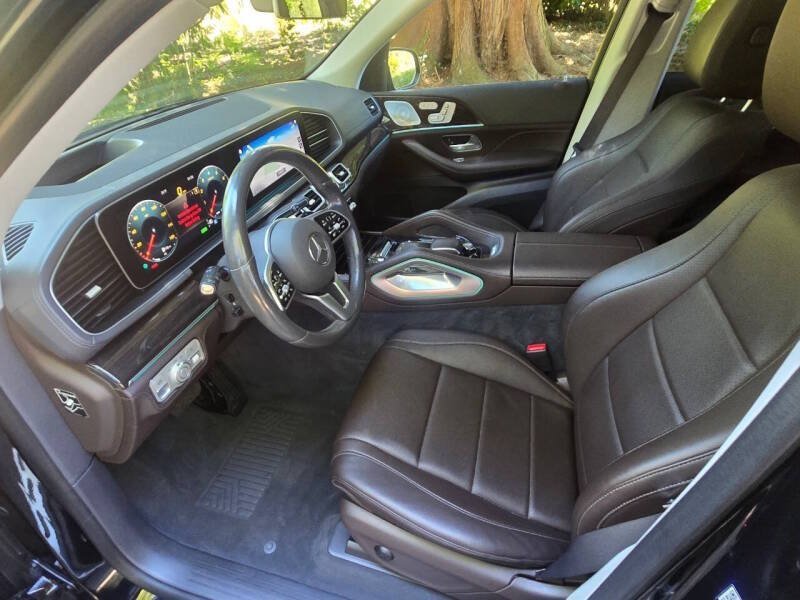 Used 2020 Mercedes-Benz GLE 450 4MATIC image 2