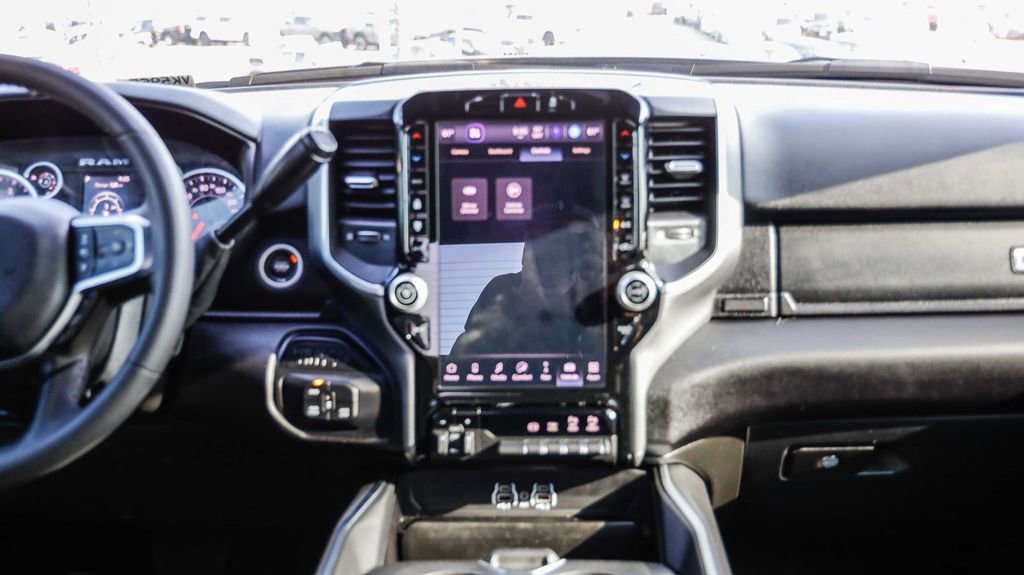 Used 2025 RAM 2500 Big Horn image 16