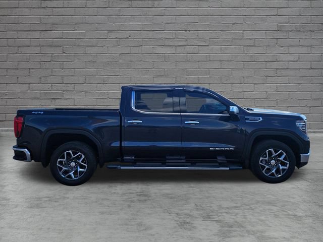 Used 2023 GMC Sierra 1500 SLT w/ SLT Premium Plus Package AWD/4WD image 6