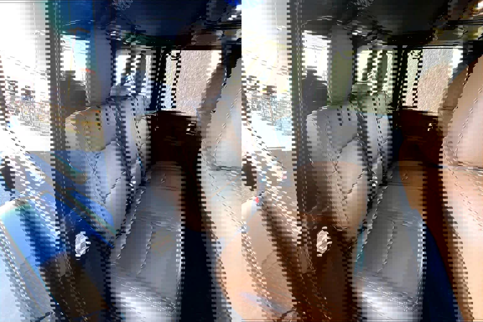 Used 2022 Jeep Wrangler Unlimited Rubicon 4xe w/ Cold Weather Group image 20