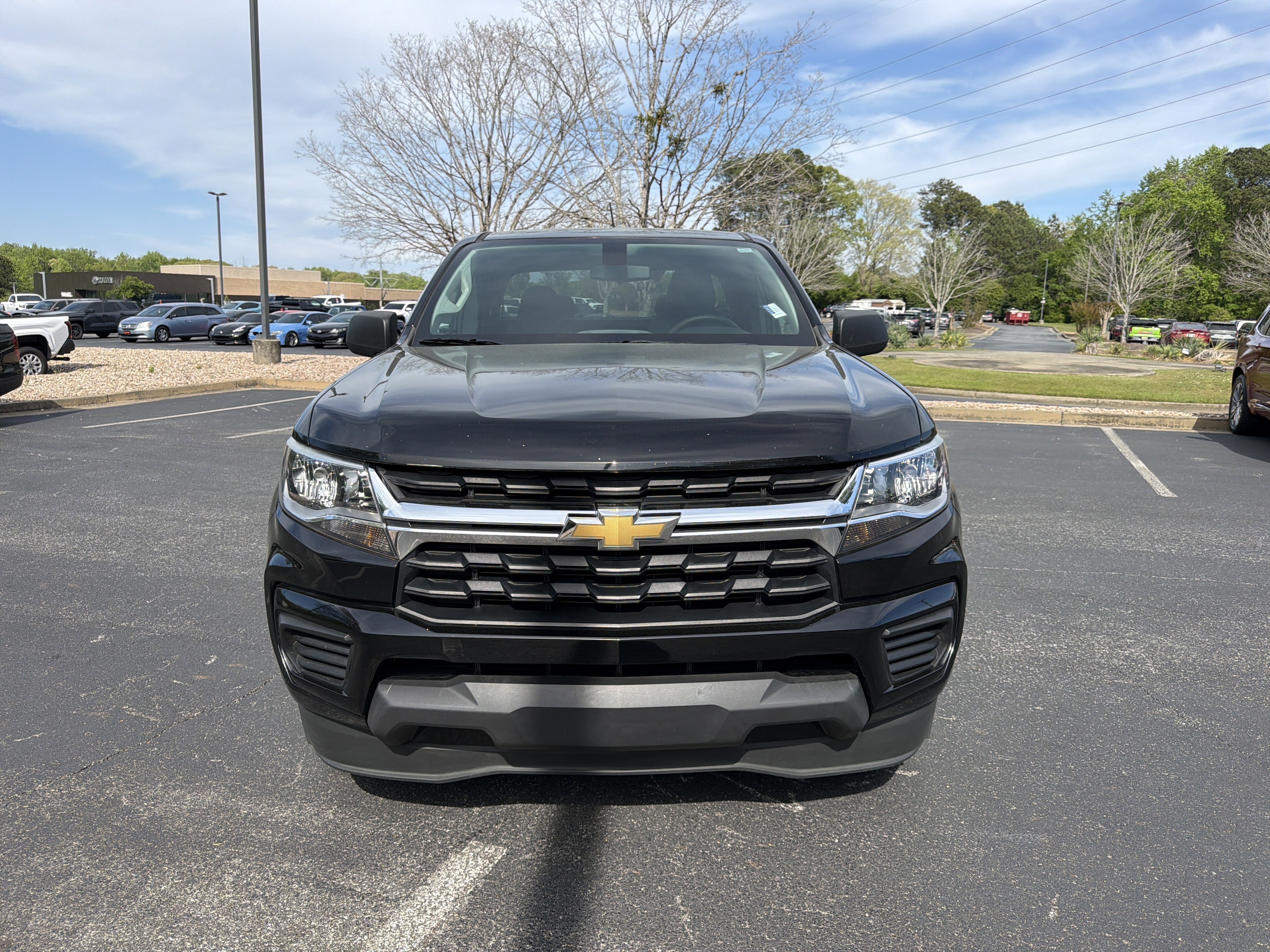 Used 2021 Chevrolet Colorado W/T image 2