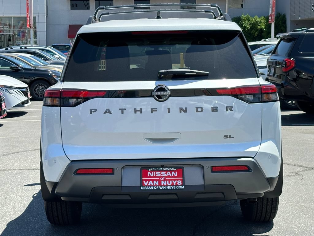 New 2026 Nissan Pathfinder SL FWD image 6