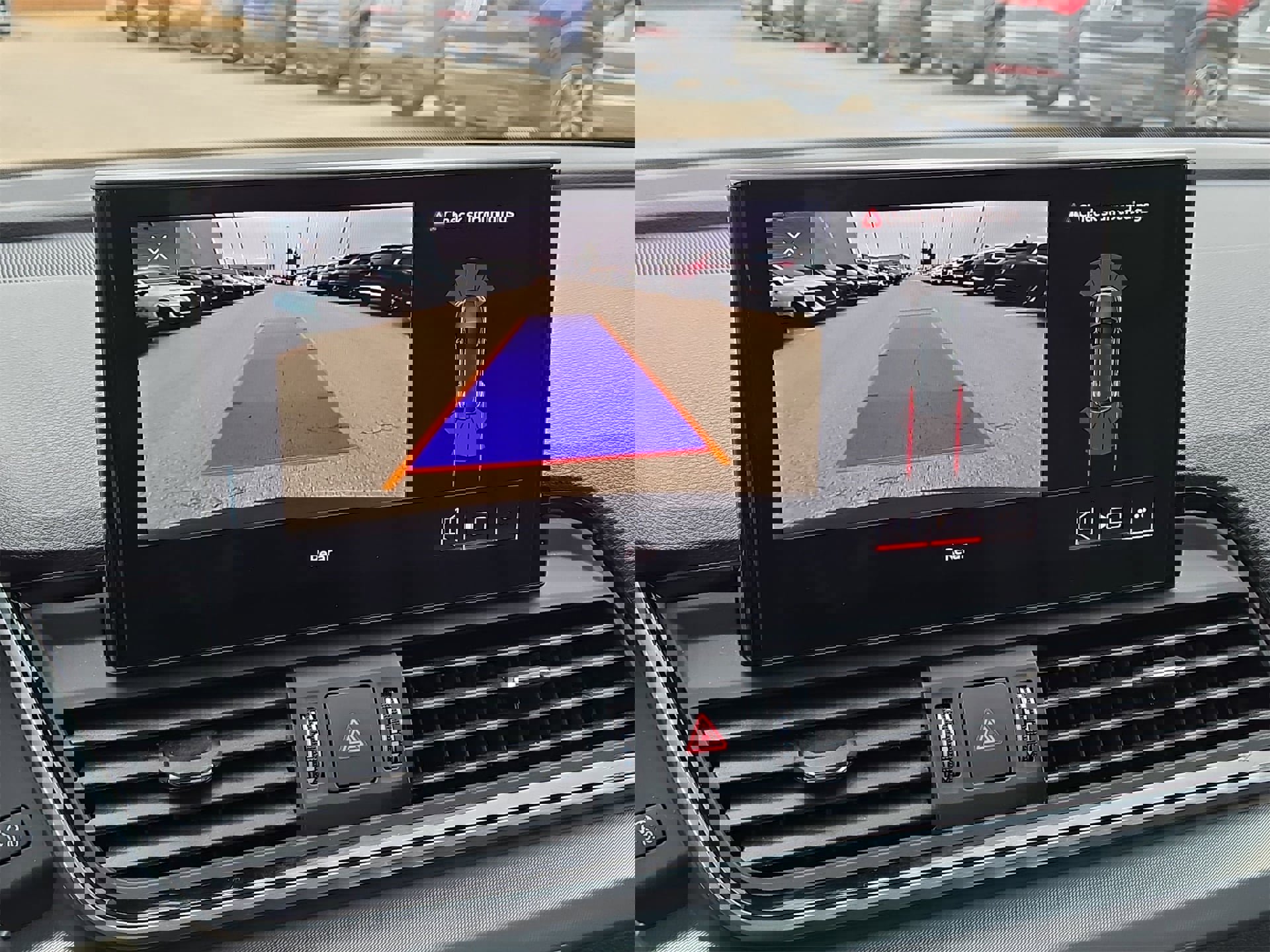 Certified 2025 Audi Q5 2.0T Premium w/ Convenience Plus Package image 19