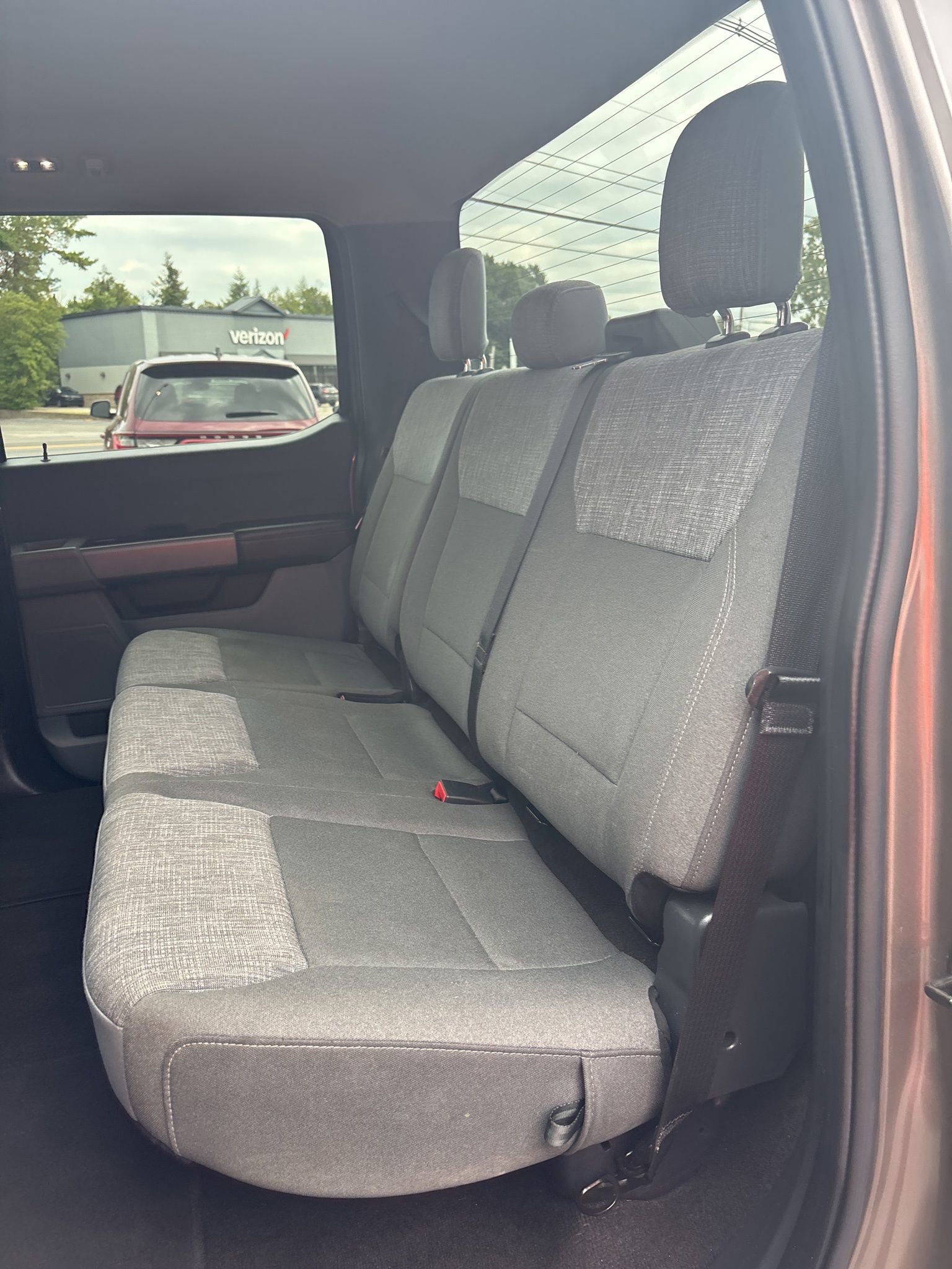 Used 2022 Ford F150 XLT image 27