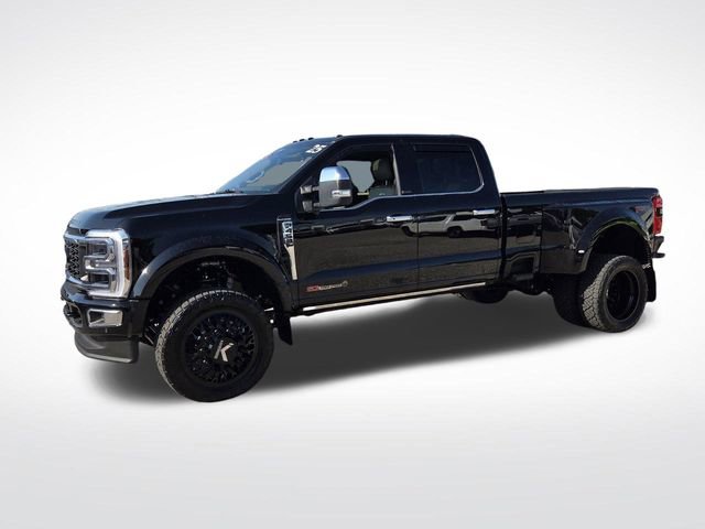 Used 2025 Ford F450 Platinum w/ Platinum Plus Package image 5