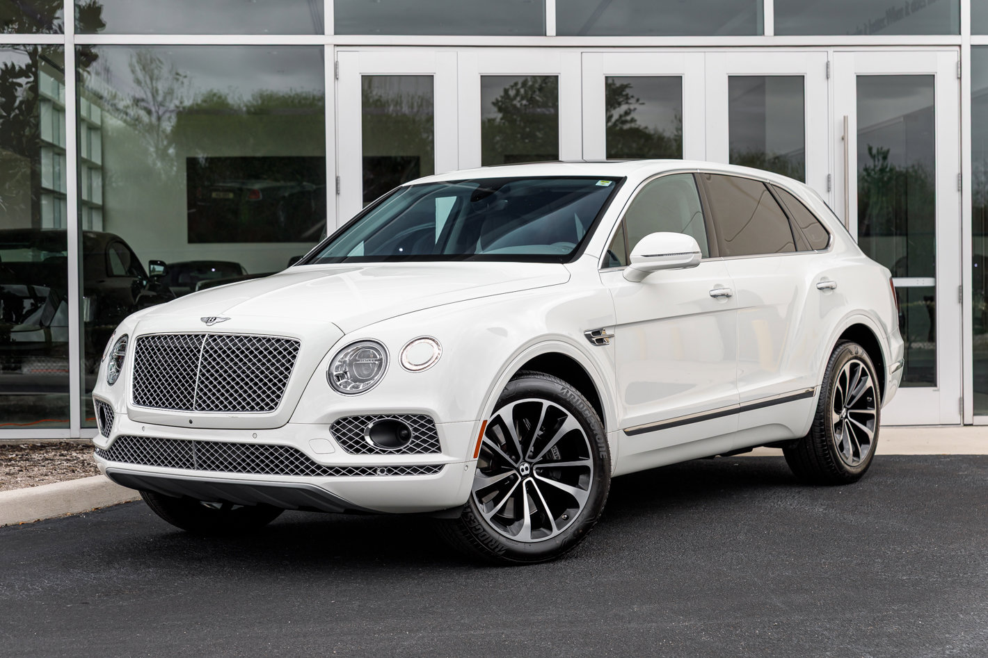 Used 2018 Bentley Bentayga Onyx Edition
