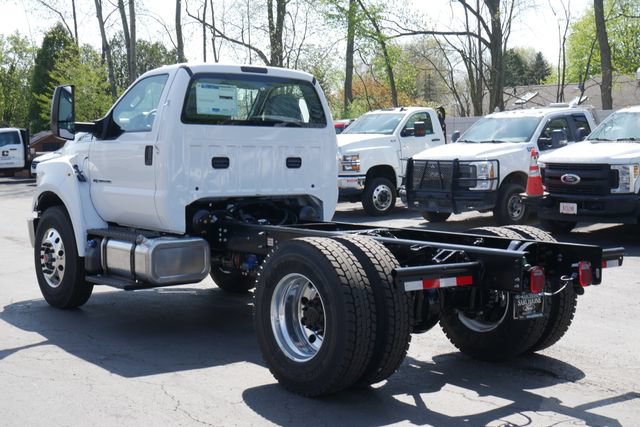 New 2027 Ford F750 2WD Regular Cab Super Duty image 6
