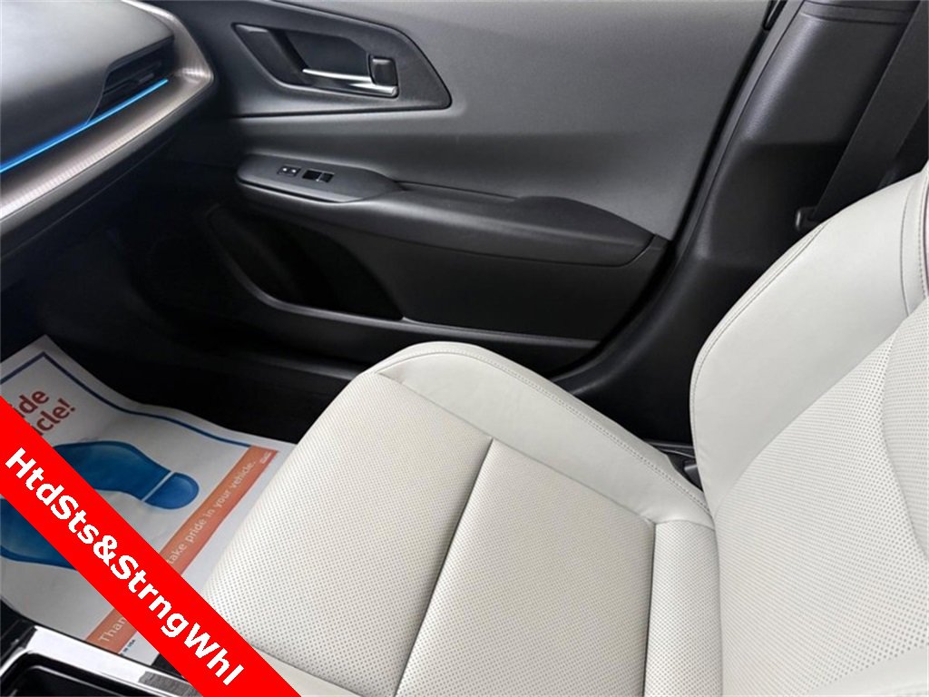 Used 2023 Toyota Prius XLE image 22