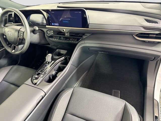 Certified 2026 Toyota Crown XLE image 30