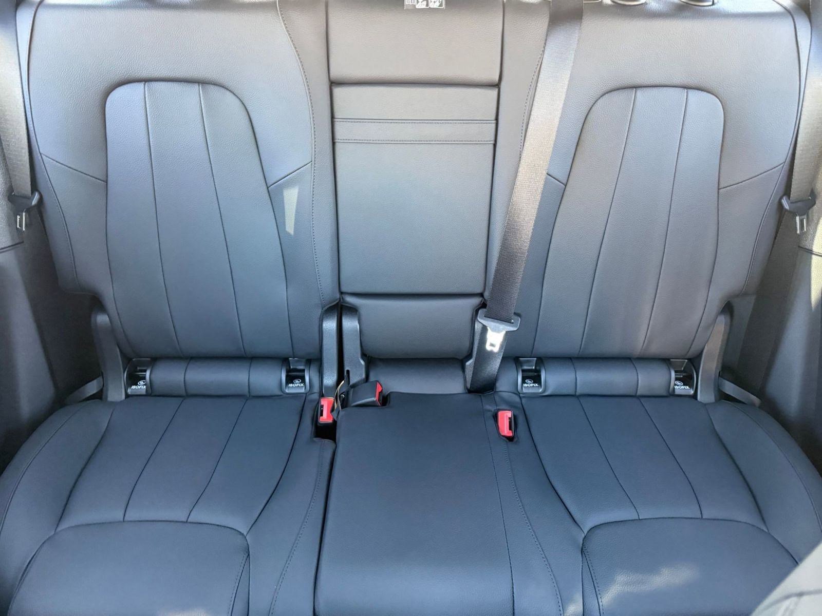 New 2026 Mercedes-Benz GLB 250 4MATIC image 25