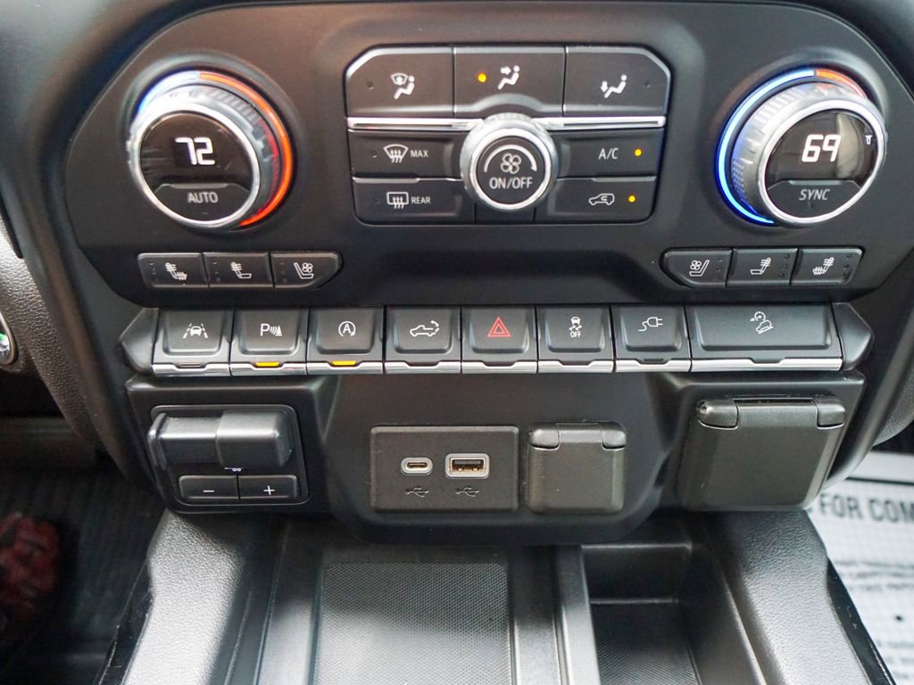 Used 2019 Chevrolet Silverado 1500 LTZ w/ LTZ Premium Package image 33