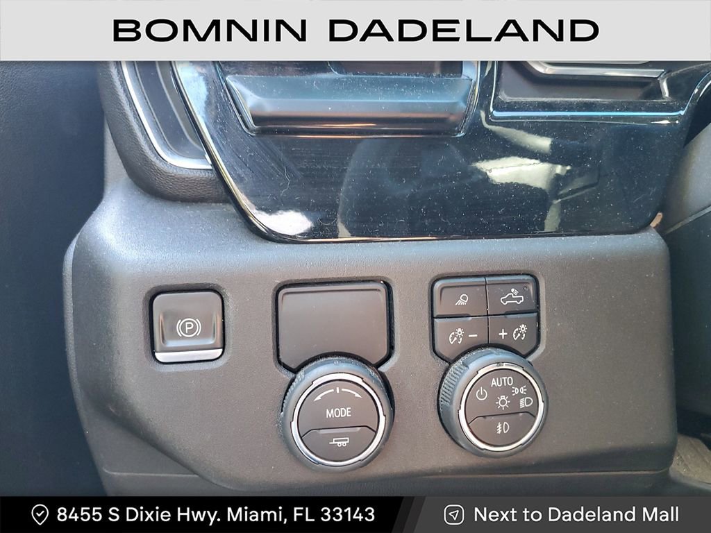 Used 2023 Chevrolet Silverado 1500 LTZ image 9