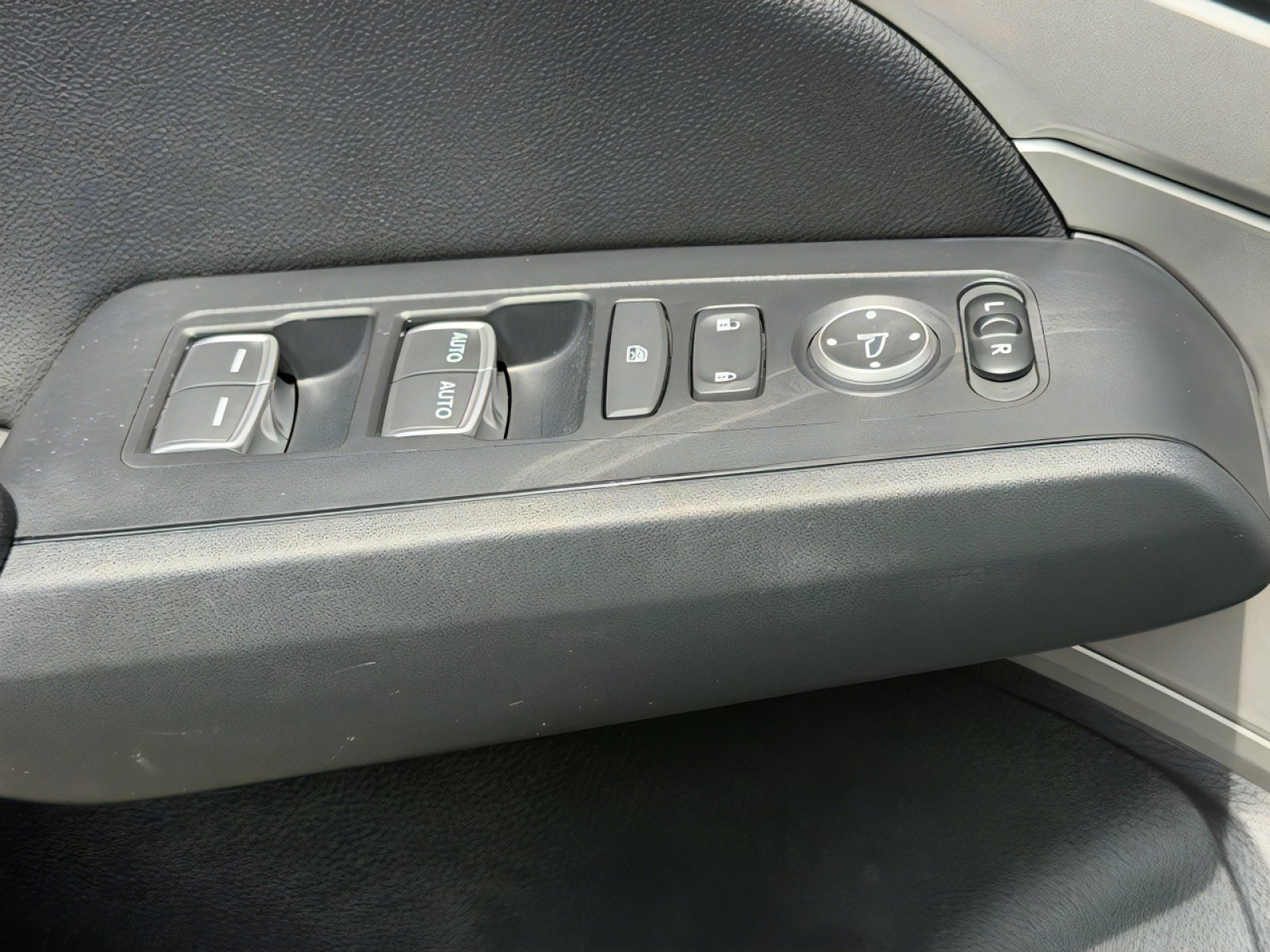 Used 2023 Acura Integra FWD image 16