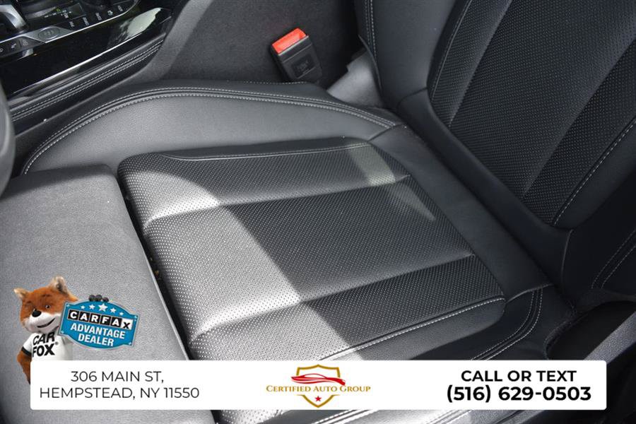 Used 2024 BMW X4 xDrive30i AWD/4WD image 9