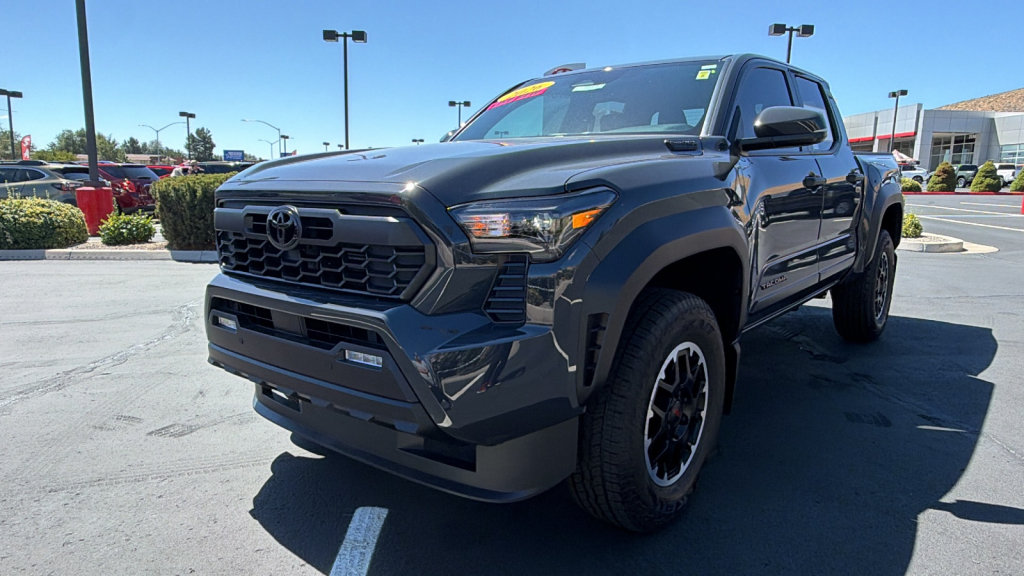 Certified 2026 Toyota Tacoma TRD Off-Road w/ TRD Off Road Upgrade Package AWD/4WD image 7