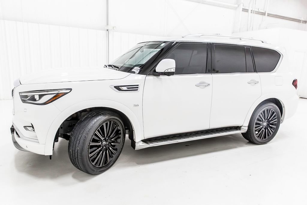 Used 2019 INFINITI QX80 Limited w/ All-Season Package AWD/4WD image 3
