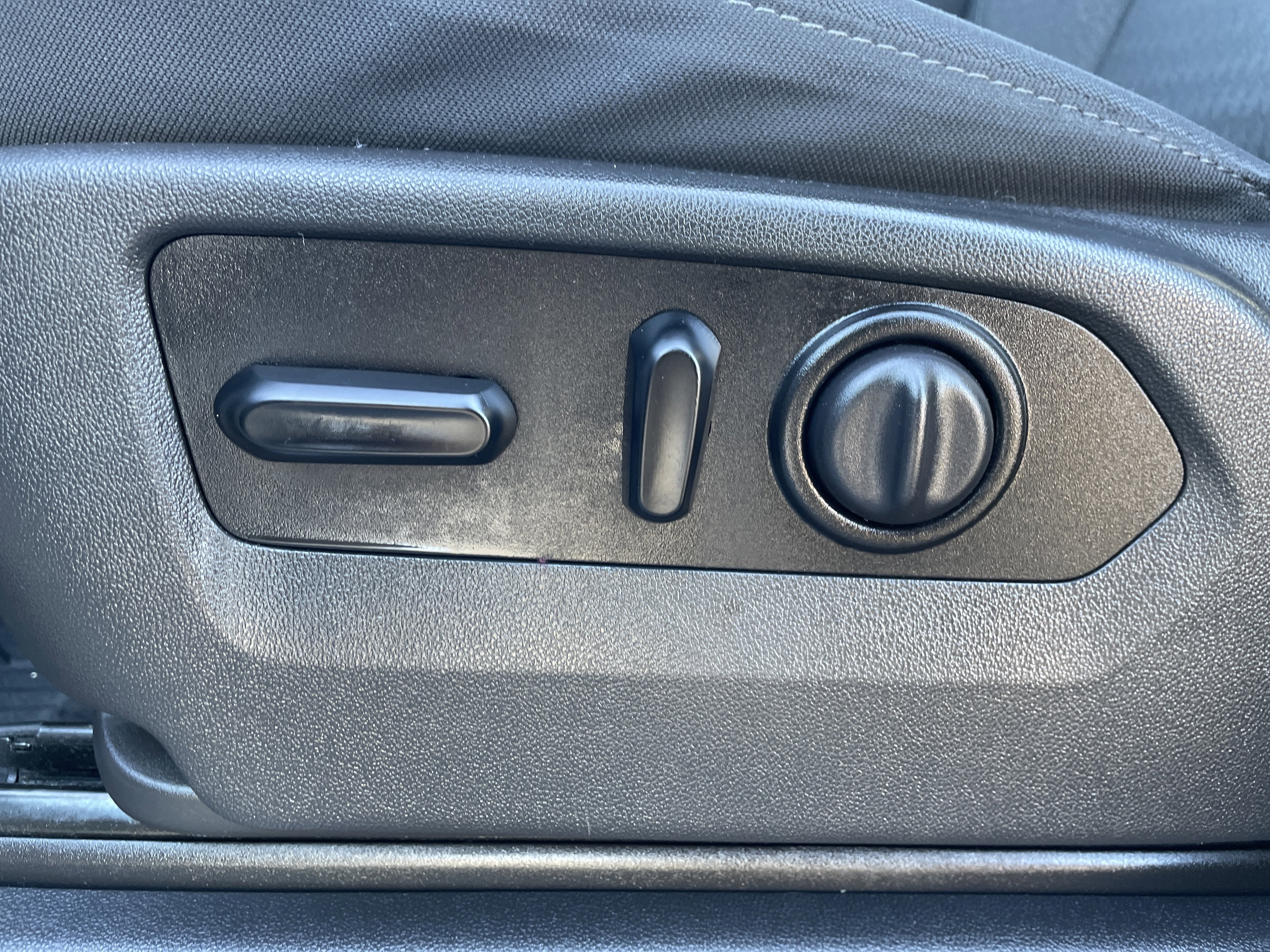 Used 2021 Chevrolet Silverado 1500 LT w/ All Star Edition Plus image 29