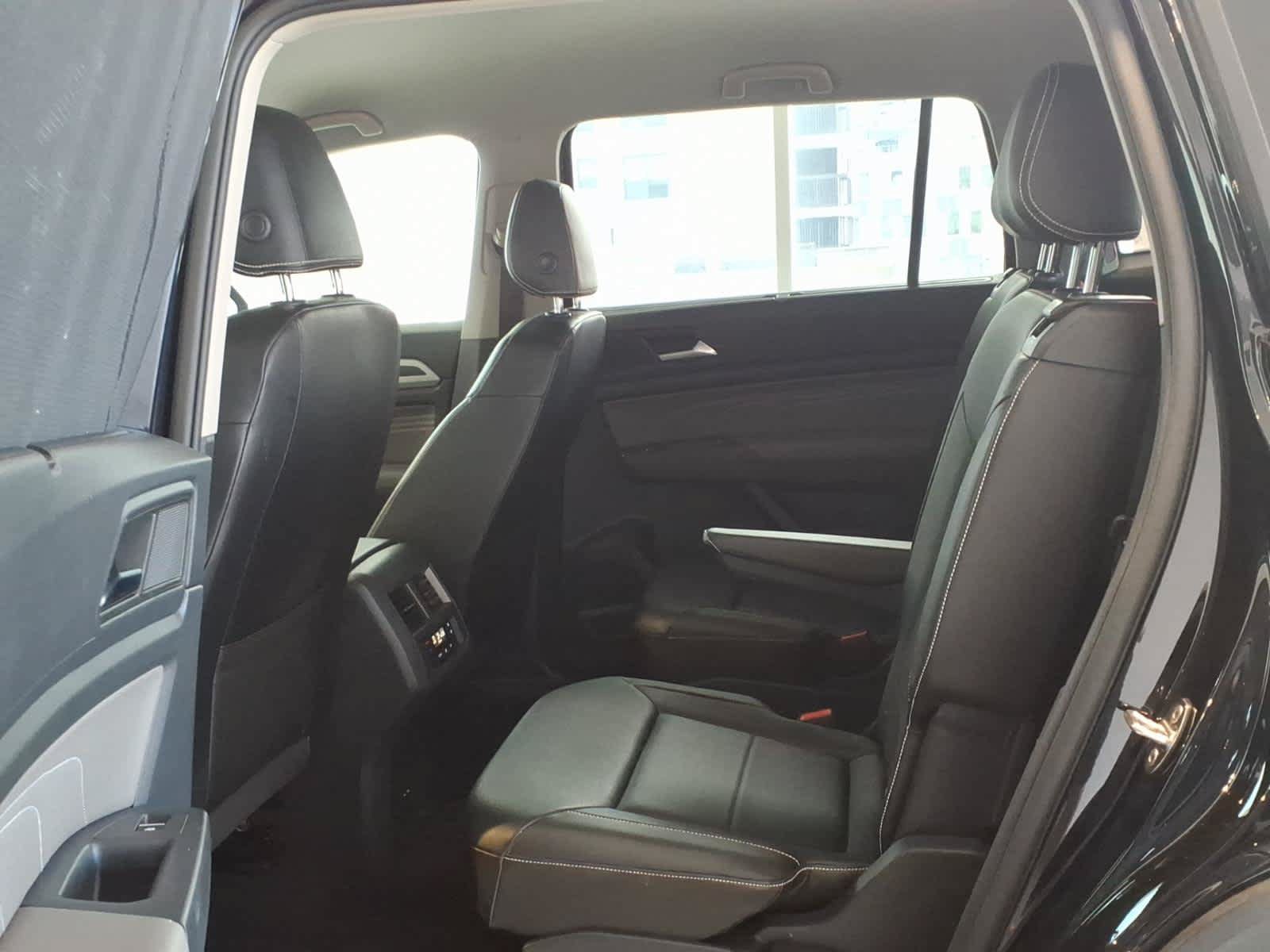 Used 2023 Volkswagen Atlas SE AWD/4WD image 13