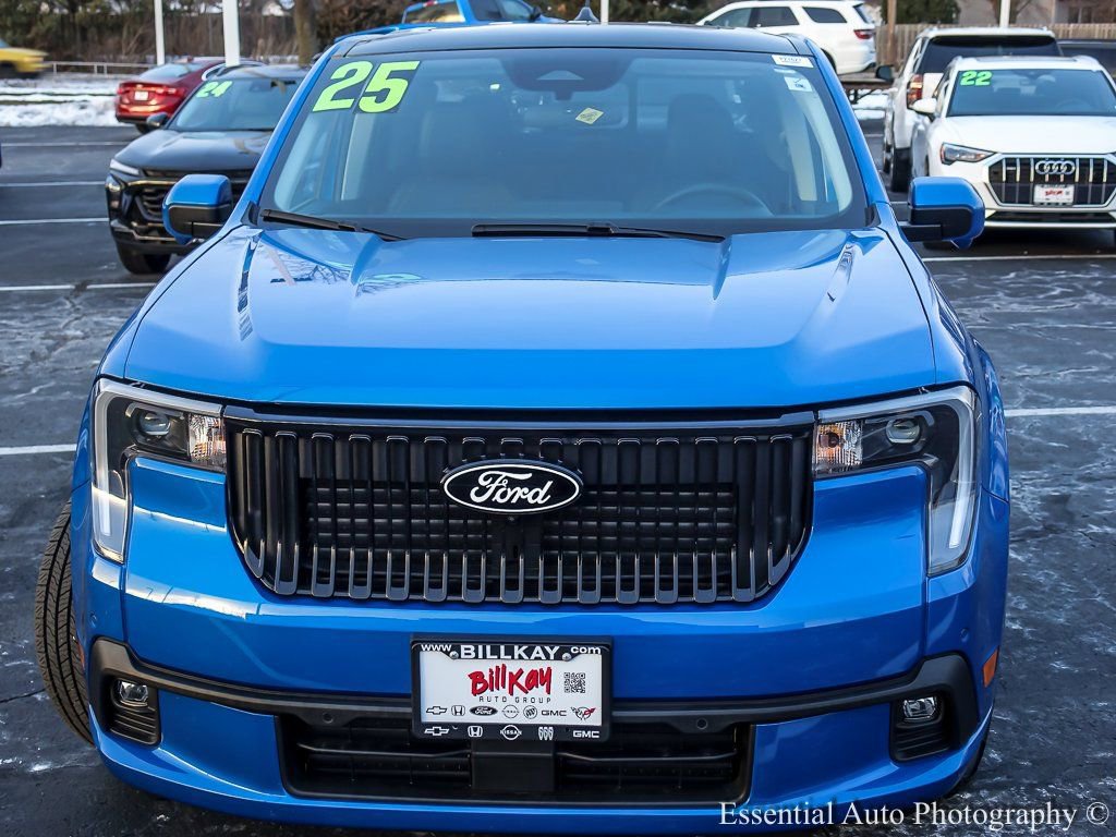 Used 2025 Ford Maverick Lobo image 7