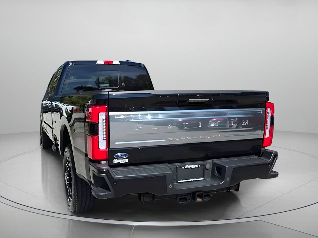 Used 2023 Ford F350 Platinum image 22