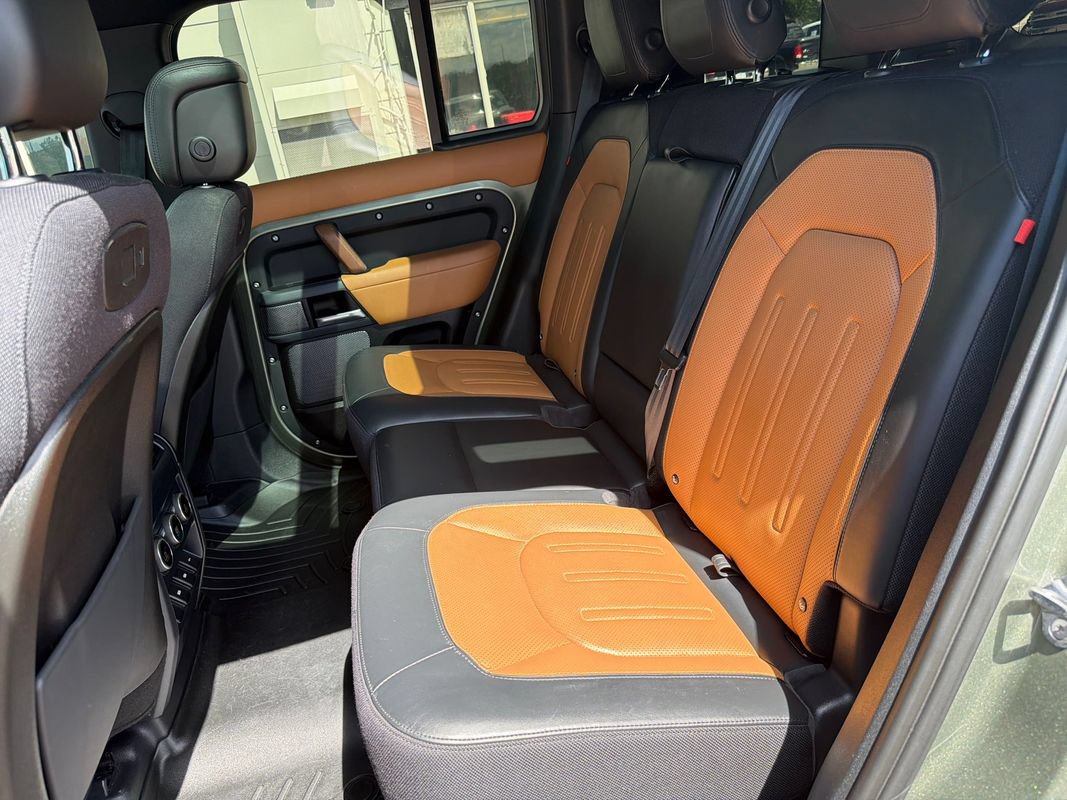 Used 2020 Land Rover Defender 110 X AWD/4WD image 13