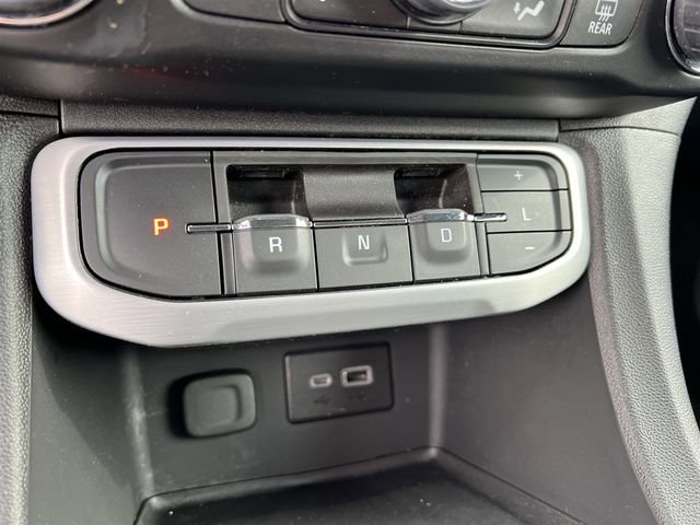 Certified 2023 GMC Acadia SLE w/ Driver Convenience Package image 23