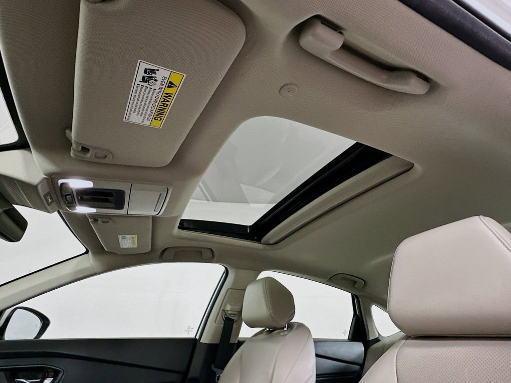 Certified 2024 Honda Accord Touring image 11