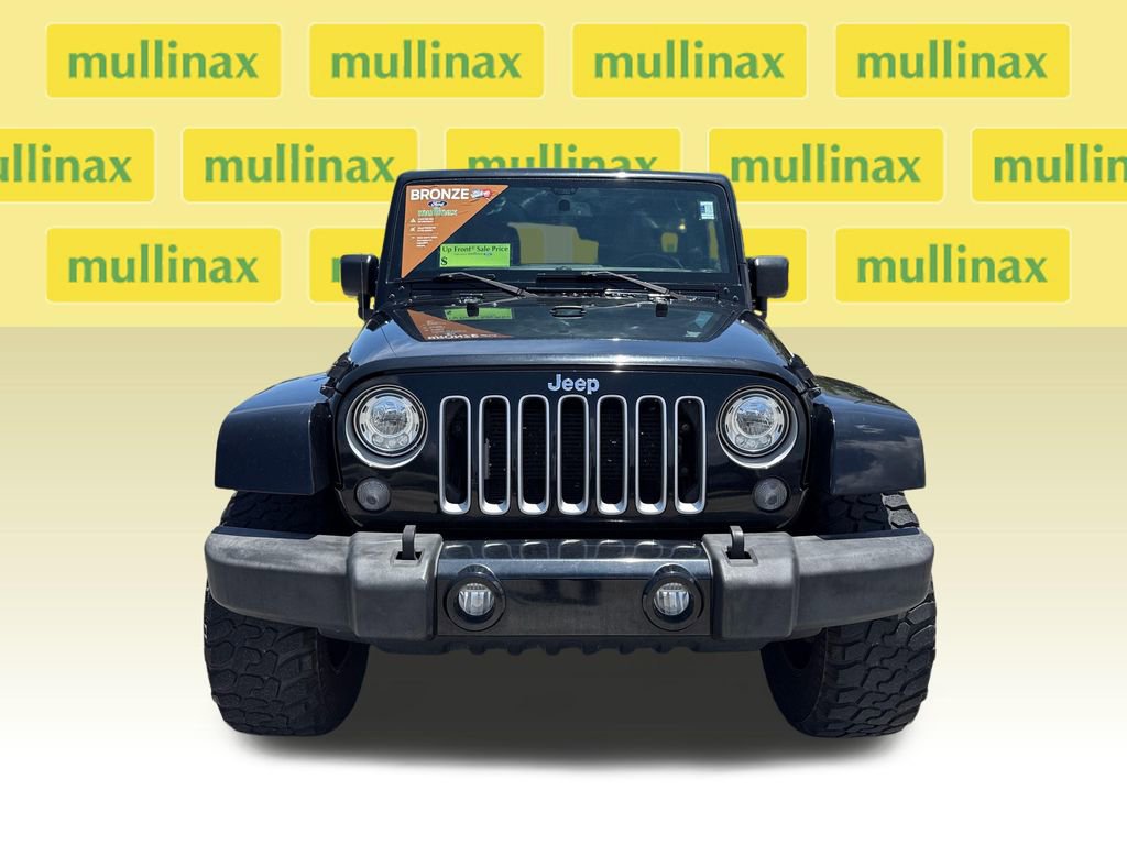 Used 2018 Jeep Wrangler Unlimited Sahara w/ Connectivity Group AWD/4WD image 10