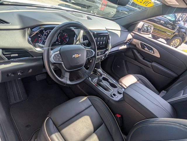 Certified 2023 Chevrolet Traverse Premier FWD image 10