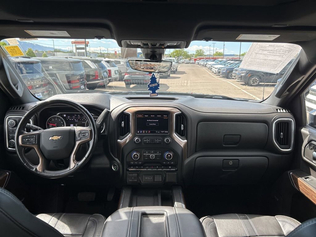 Used 2020 Chevrolet Silverado 1500 High Country w/ Technology Package AWD/4WD image 13