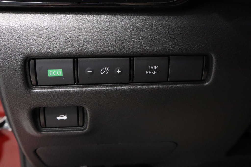 Certified 2024 Nissan Sentra SV image 27