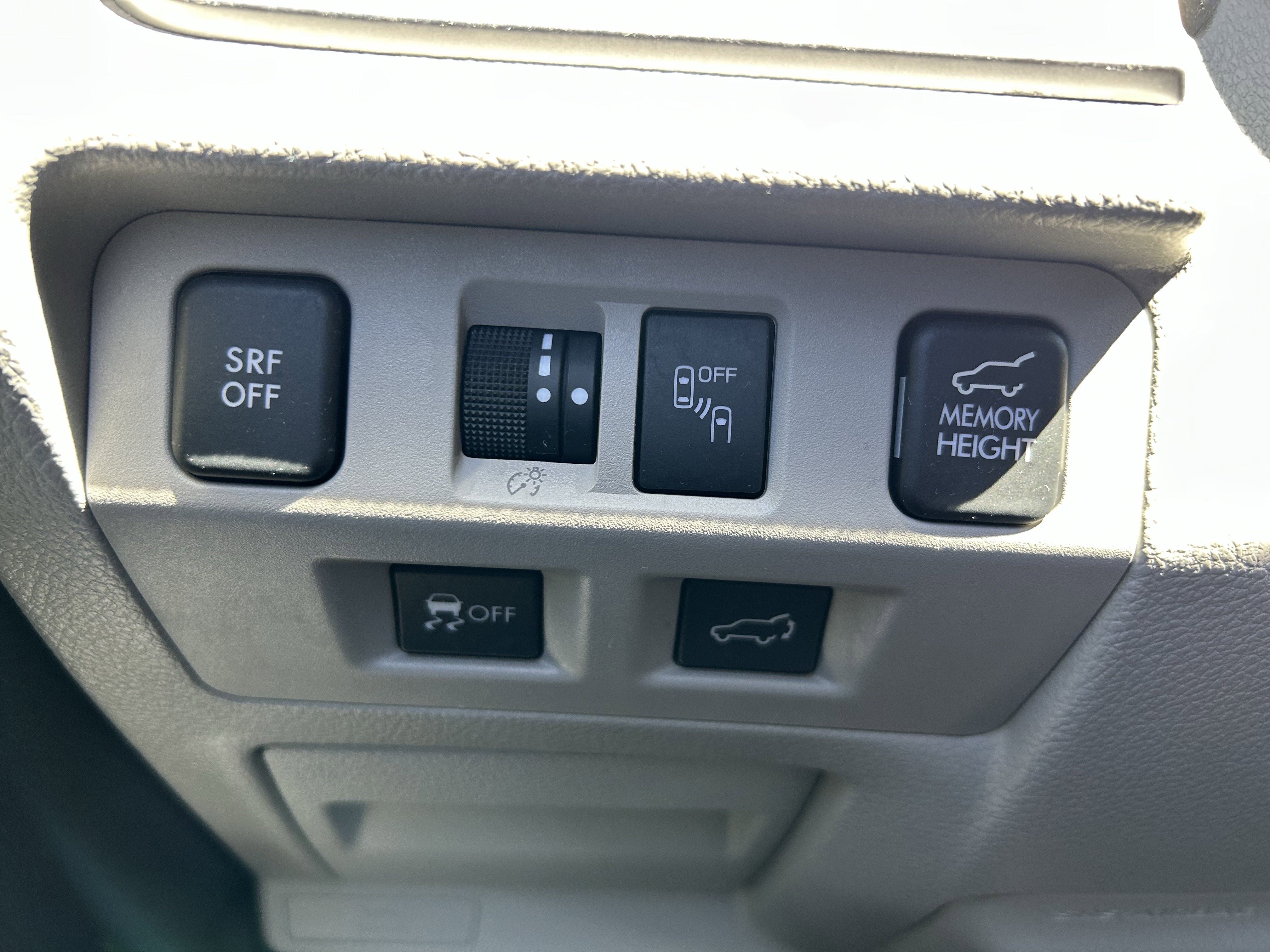 Used 2017 Subaru Forester 2.5i Premium AWD/4WD image 18