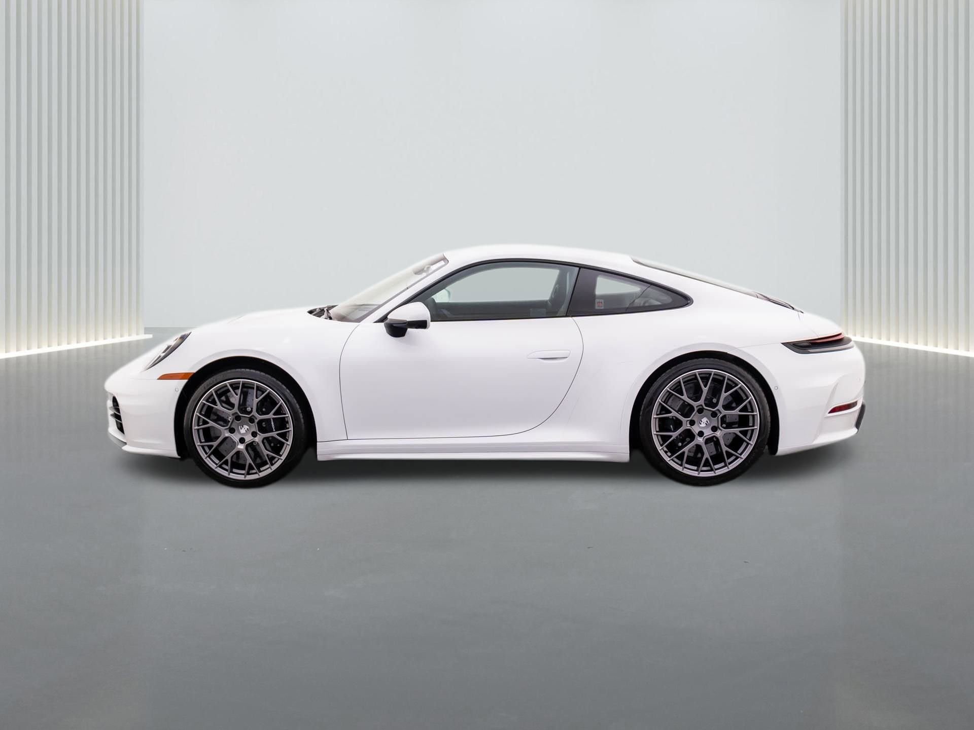 Used 2025 Porsche 911 Carrera S image 2