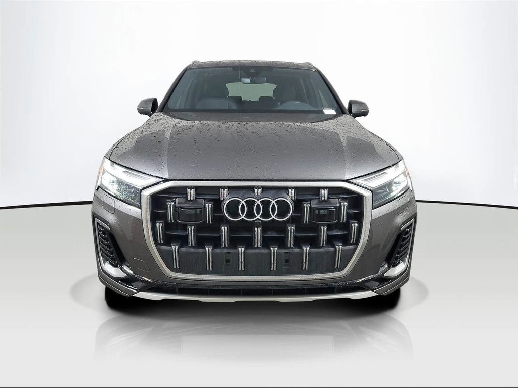 Used 2025 Audi Q7 2.0T Premium w/ Convenience Package AWD/4WD image 2