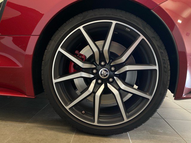 Used 2024 Jaguar F-TYPE R AWD/4WD image 20