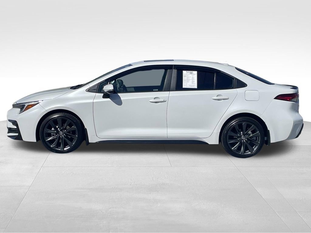 Used 2025 Toyota Corolla XSE image 7