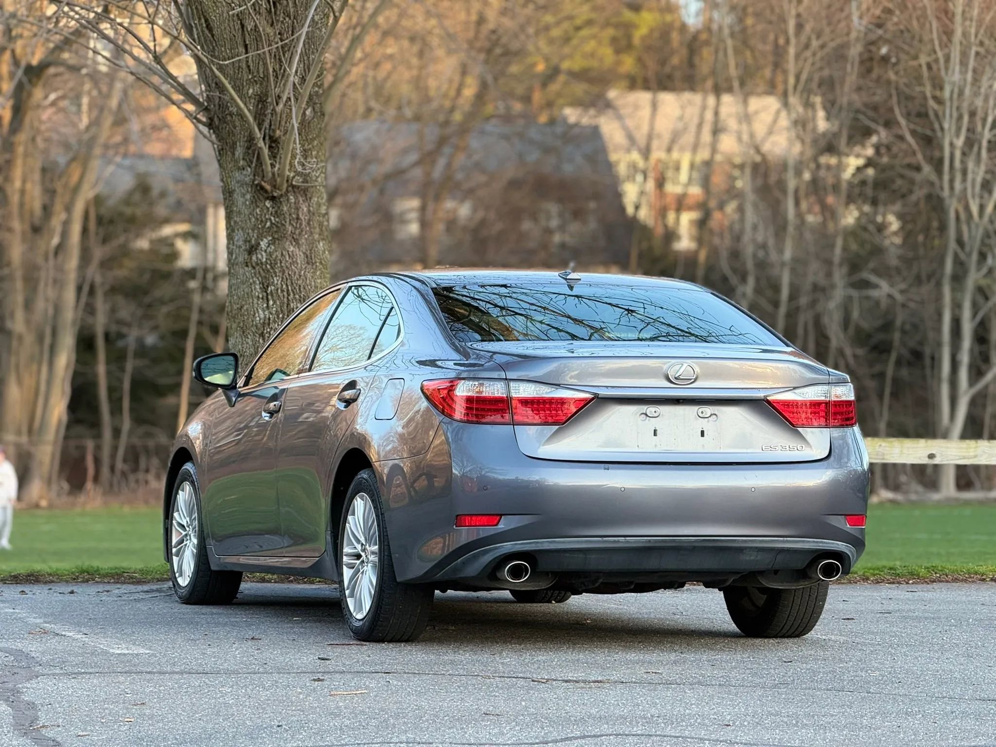 Used 2013 Lexus ES 350 w/ Luxury Pkg FWD image 6