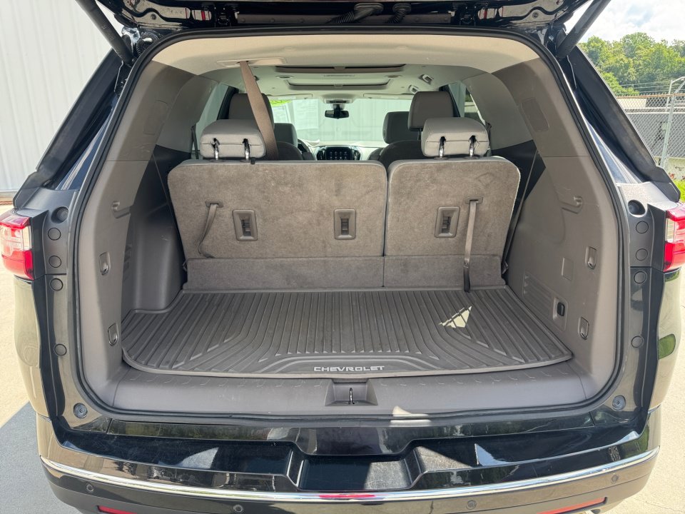 Used 2021 Chevrolet Traverse Premier AWD/4WD image 19