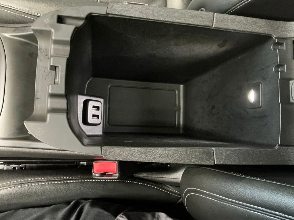 Certified 2023 GMC Terrain SLT w/ LPO, Floor Liner Package AWD/4WD image 25
