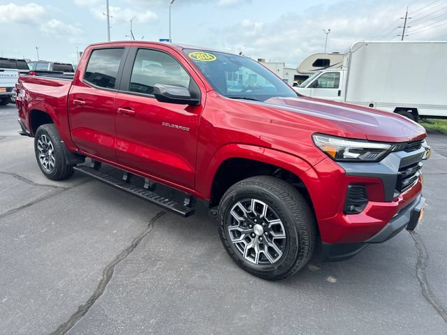 Used 2024 Chevrolet Colorado LT w/ LT Convenience Package III AWD/4WD image 7