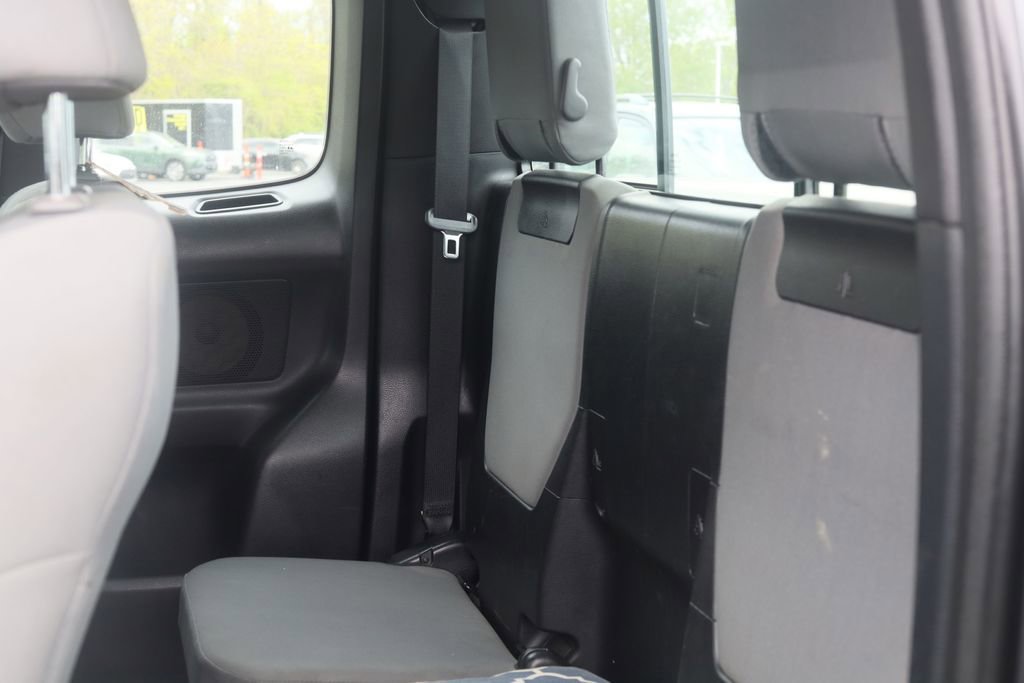 Used 2018 Toyota Tacoma SR w/ SR Convenience Package AWD/4WD image 22