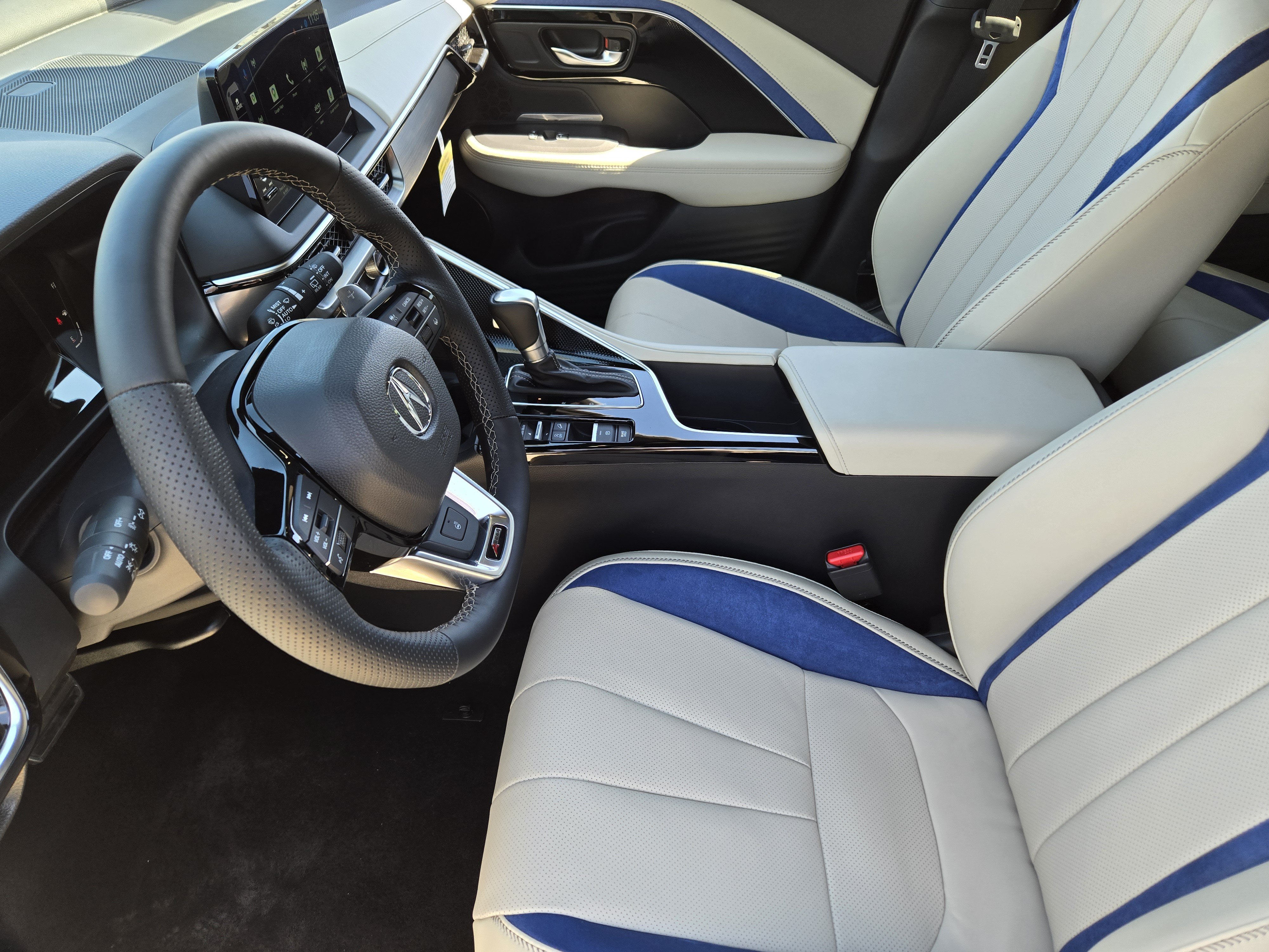 New 2026 Acura ADX A-Spec w/ Advance Package AWD/4WD image 9