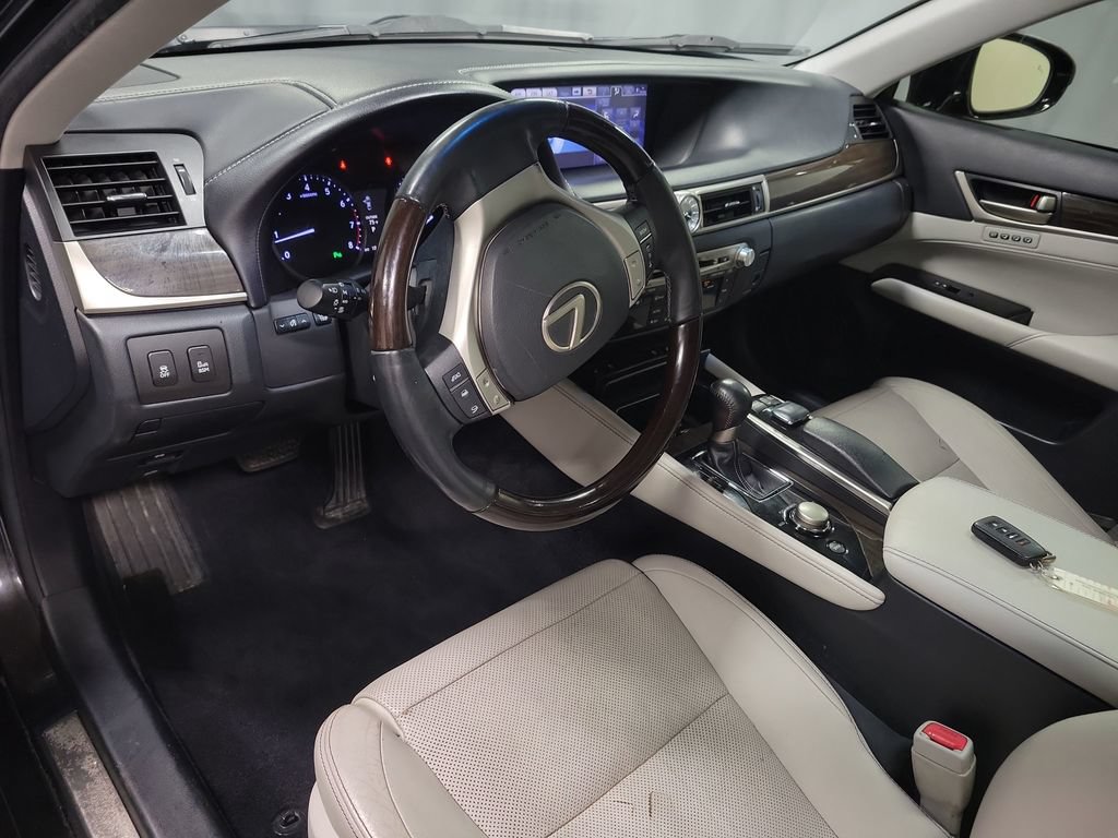 Used 2013 Lexus GS 350 w/ Luxury Pkg RWD image 16