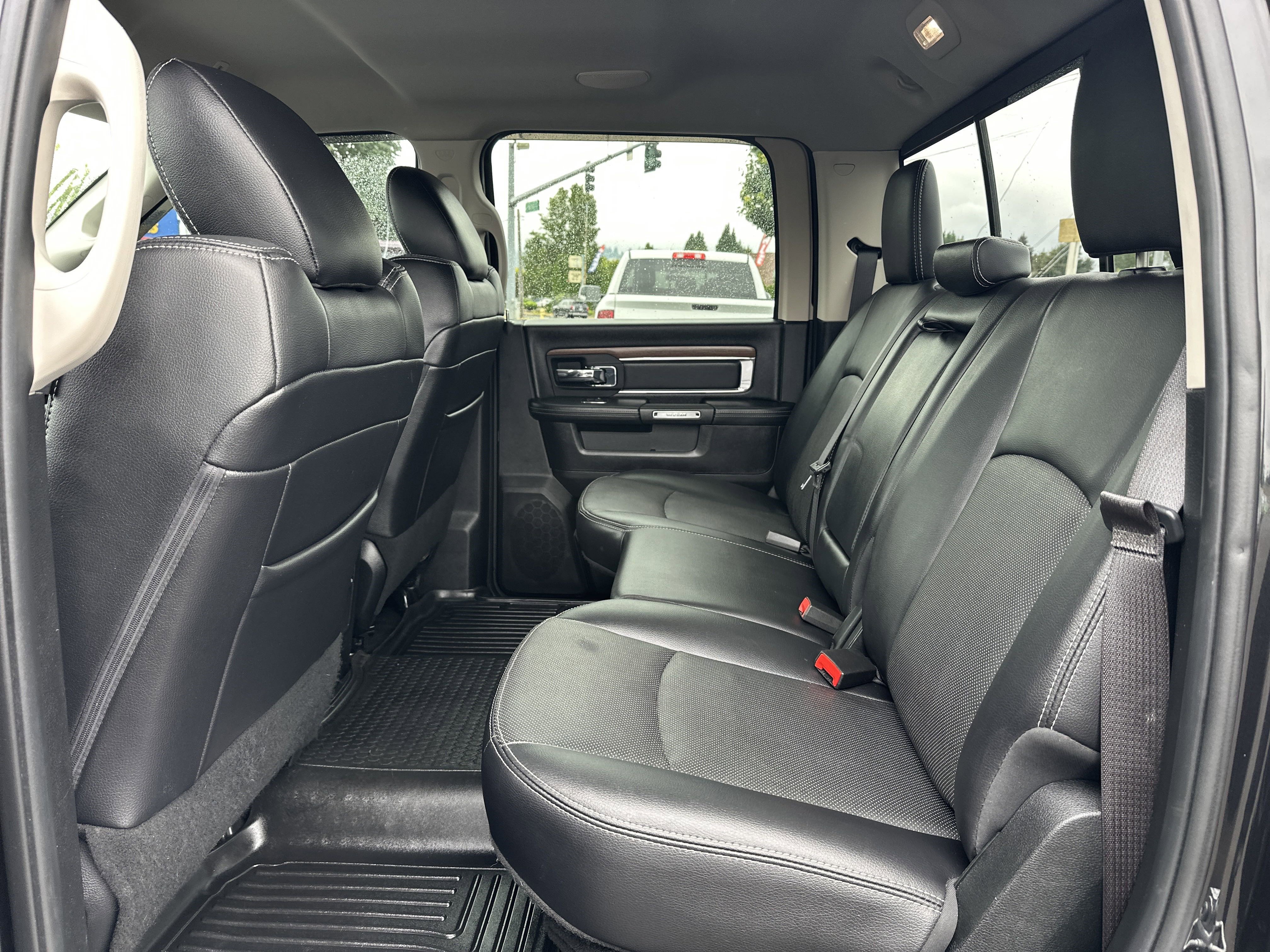Used 2018 RAM 2500 Laramie w/ Off Road Package image 12