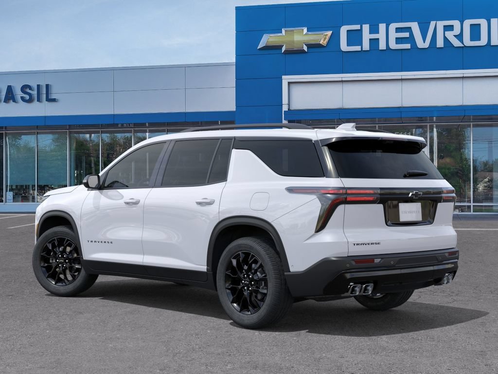 Used 2026 Chevrolet Traverse LT w/ Midnight/Sport Edition FWD image 3