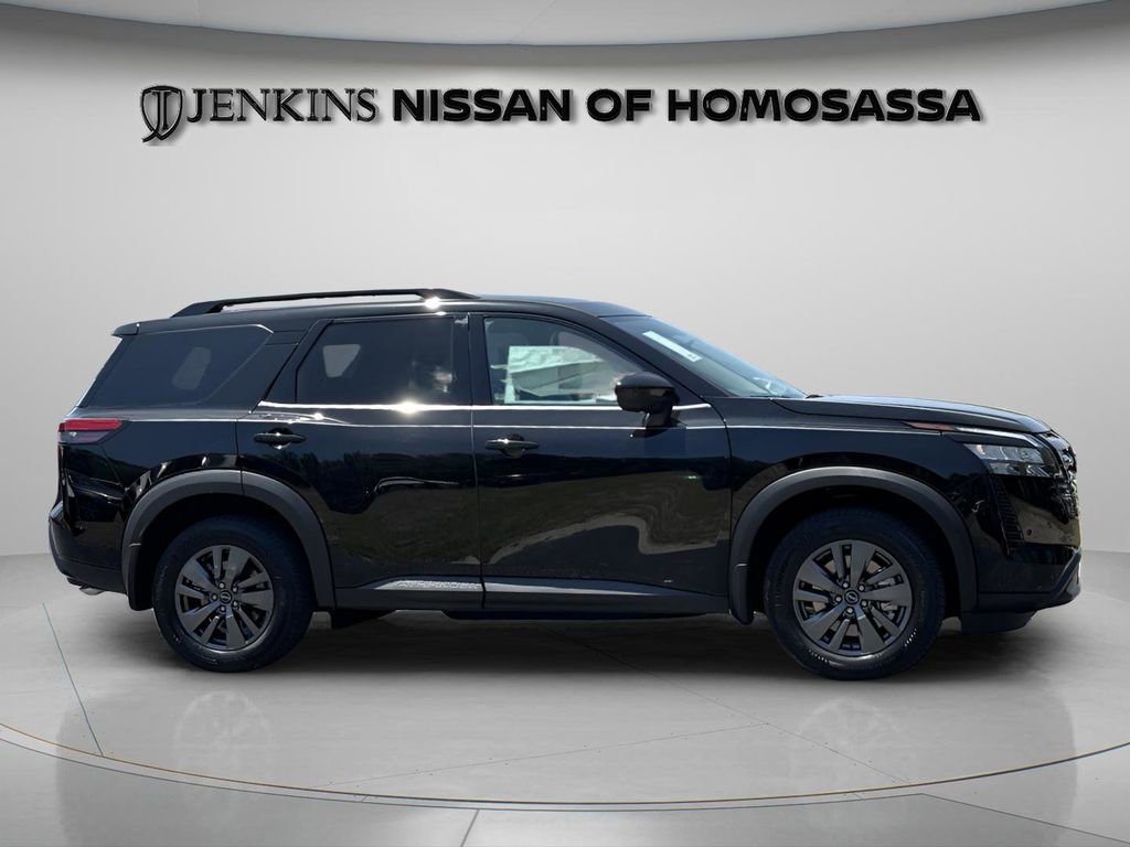 New 2026 Nissan Pathfinder SV w/ Cargo Package FWD image 2
