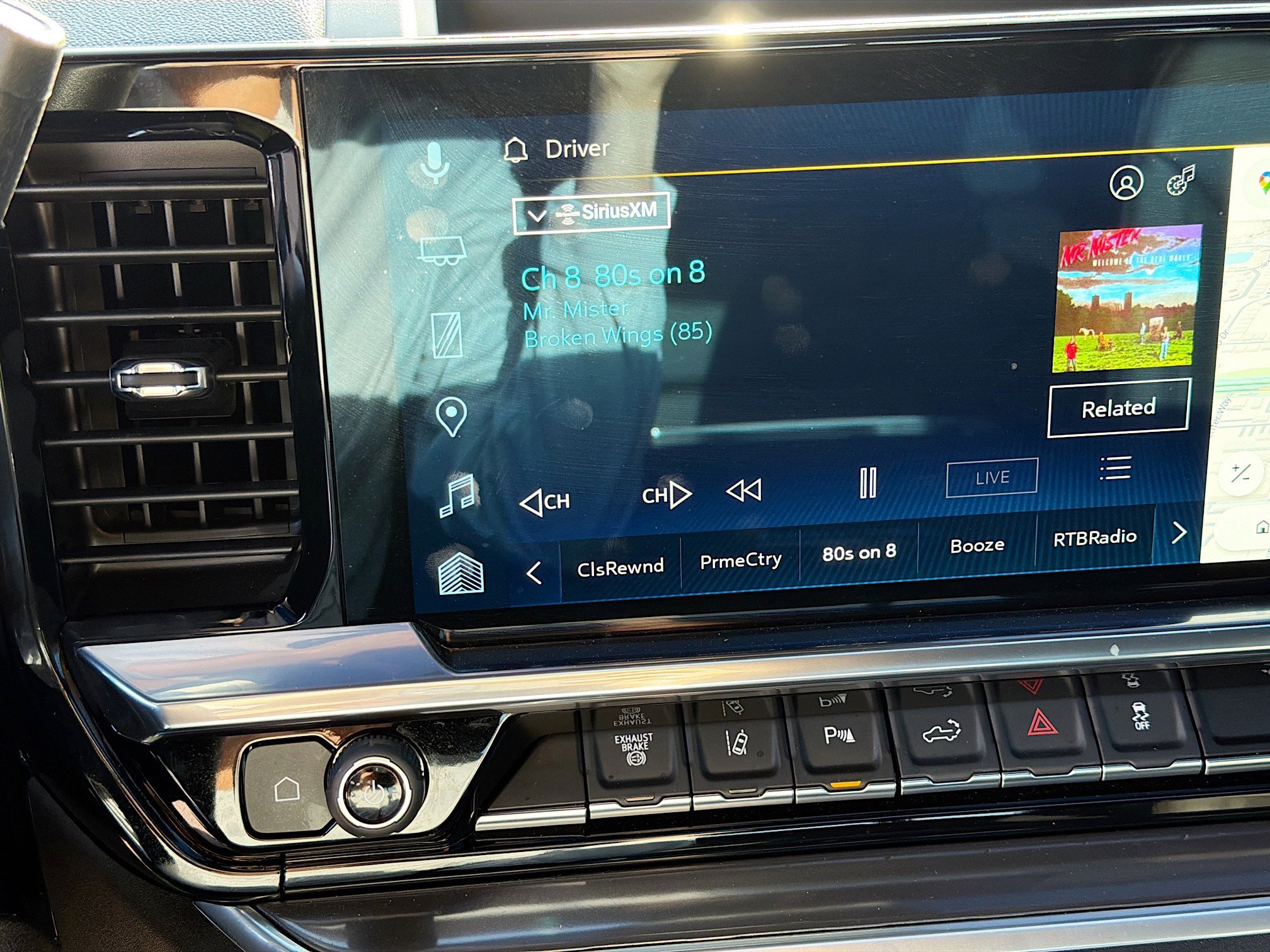 Used 2025 Chevrolet Silverado 2500 High Country w/ Technology Package image 31