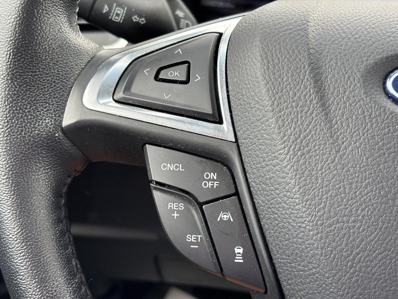 Used 2024 Ford Edge Titanium AWD/4WD image 19
